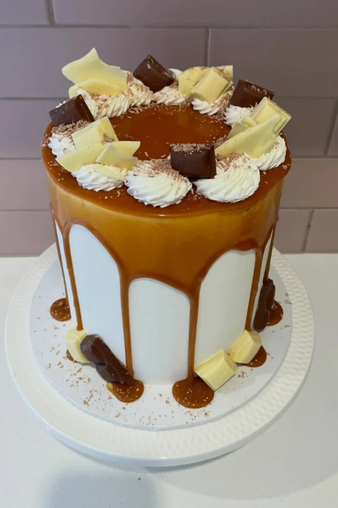 Caramal Drip Minimal cake