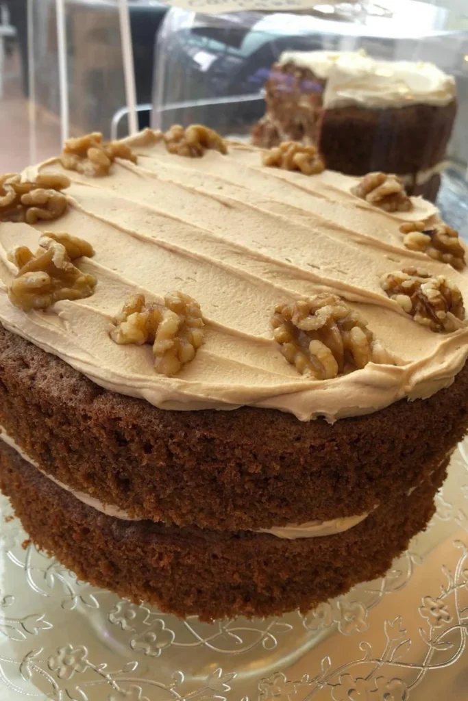 coffee Cream Semi-Naked Cake