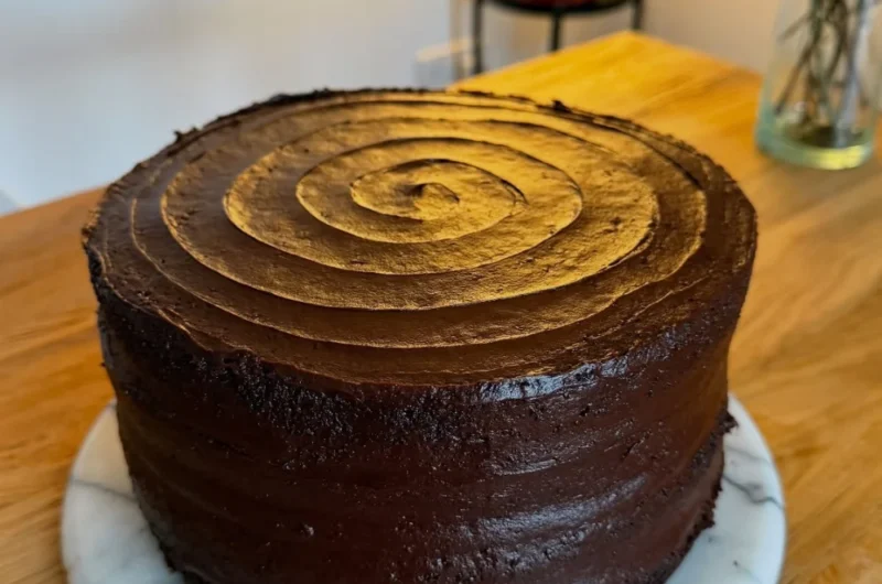 Easy Chocolate Fudge Cake